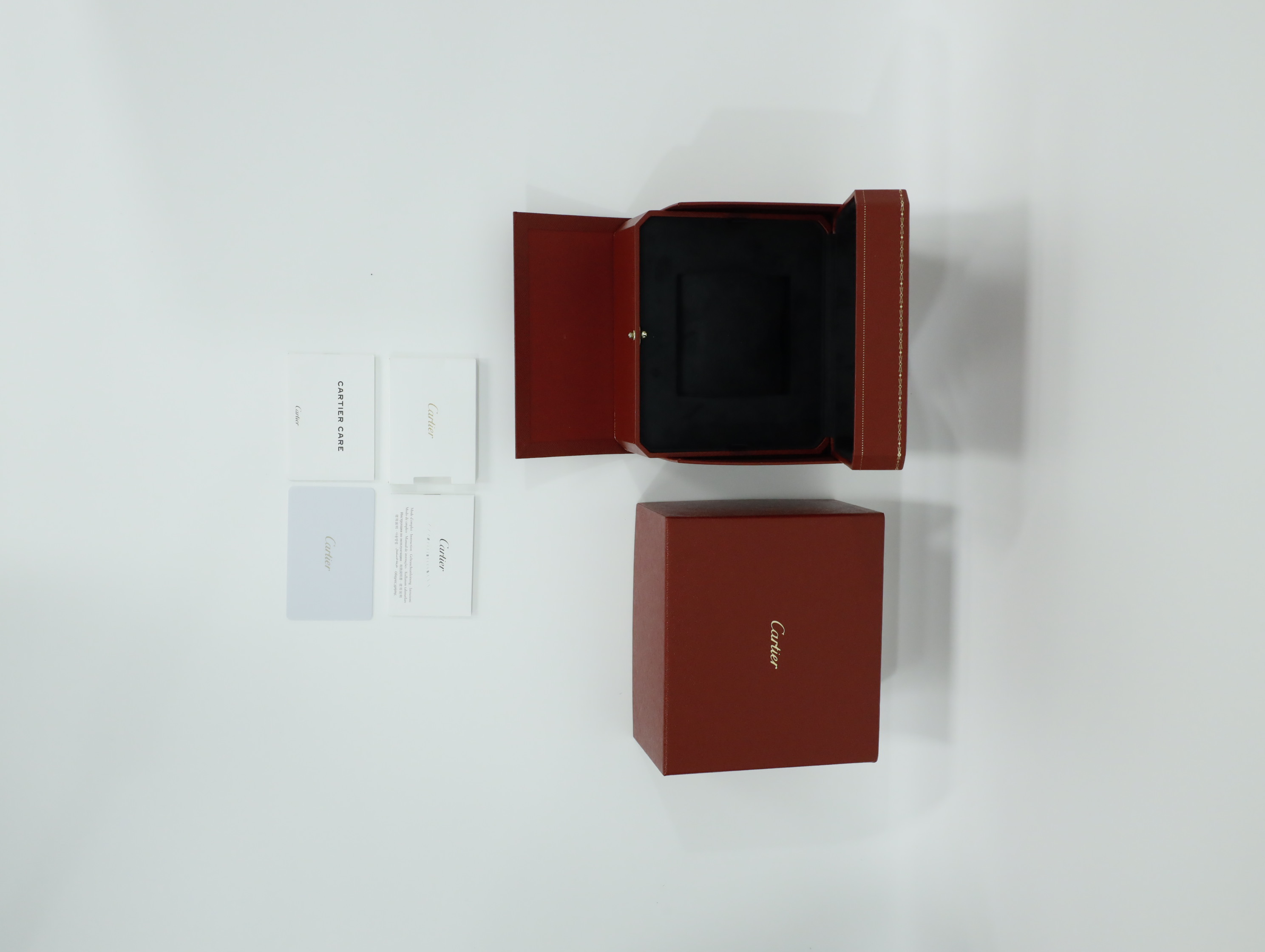 까르띠에 산토스 MM W2SA0016 중고 2024년식 풀패키지샷
