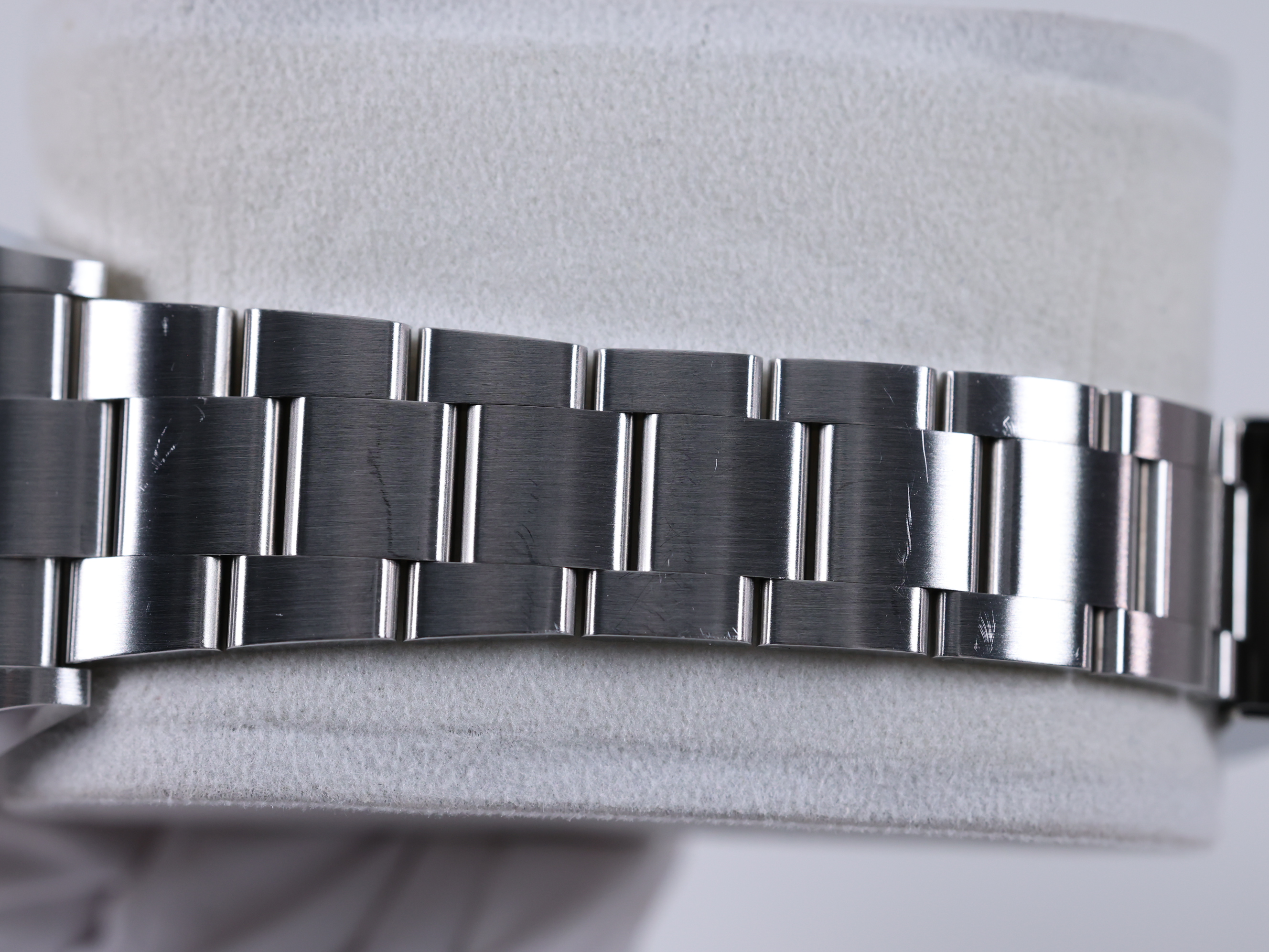Rolex Explorer 2 226570 Used 2025 추가3