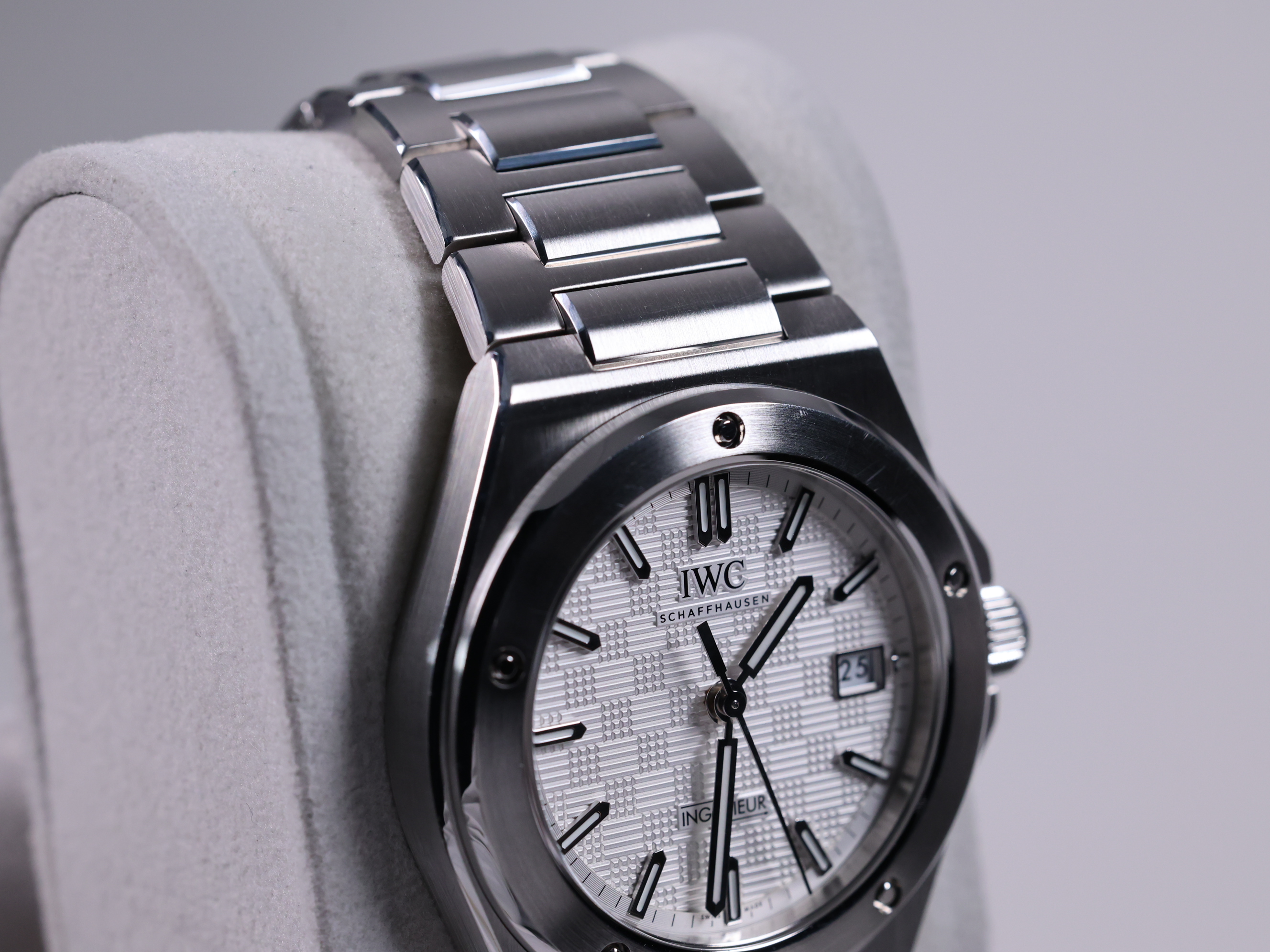 IWC 인제니어 오토매틱 40 IW328902 중고 2024년식 추가6