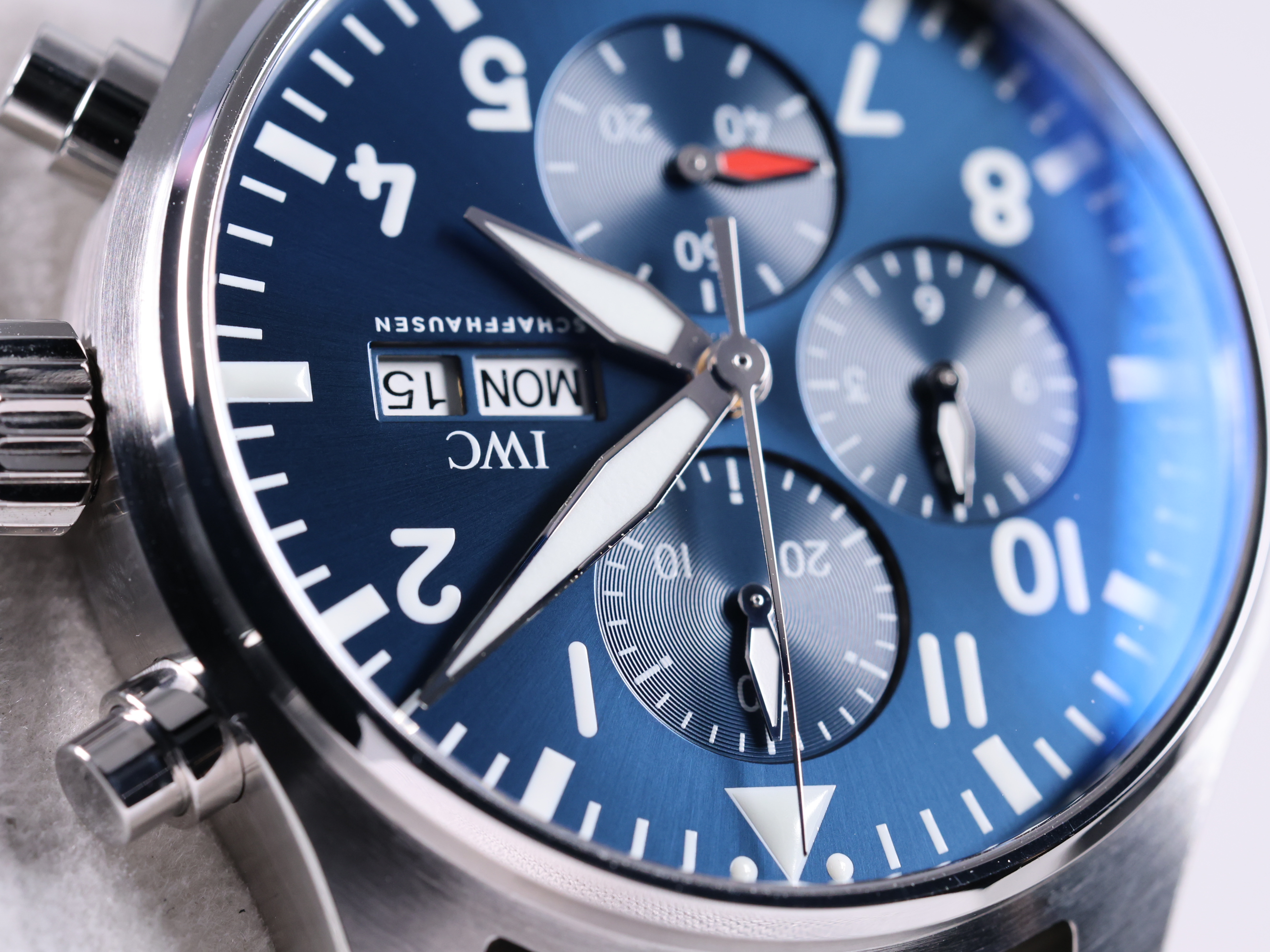 IWC 파일럿 워치 크로노그래프 IW378003 중고 2024년식 추가3