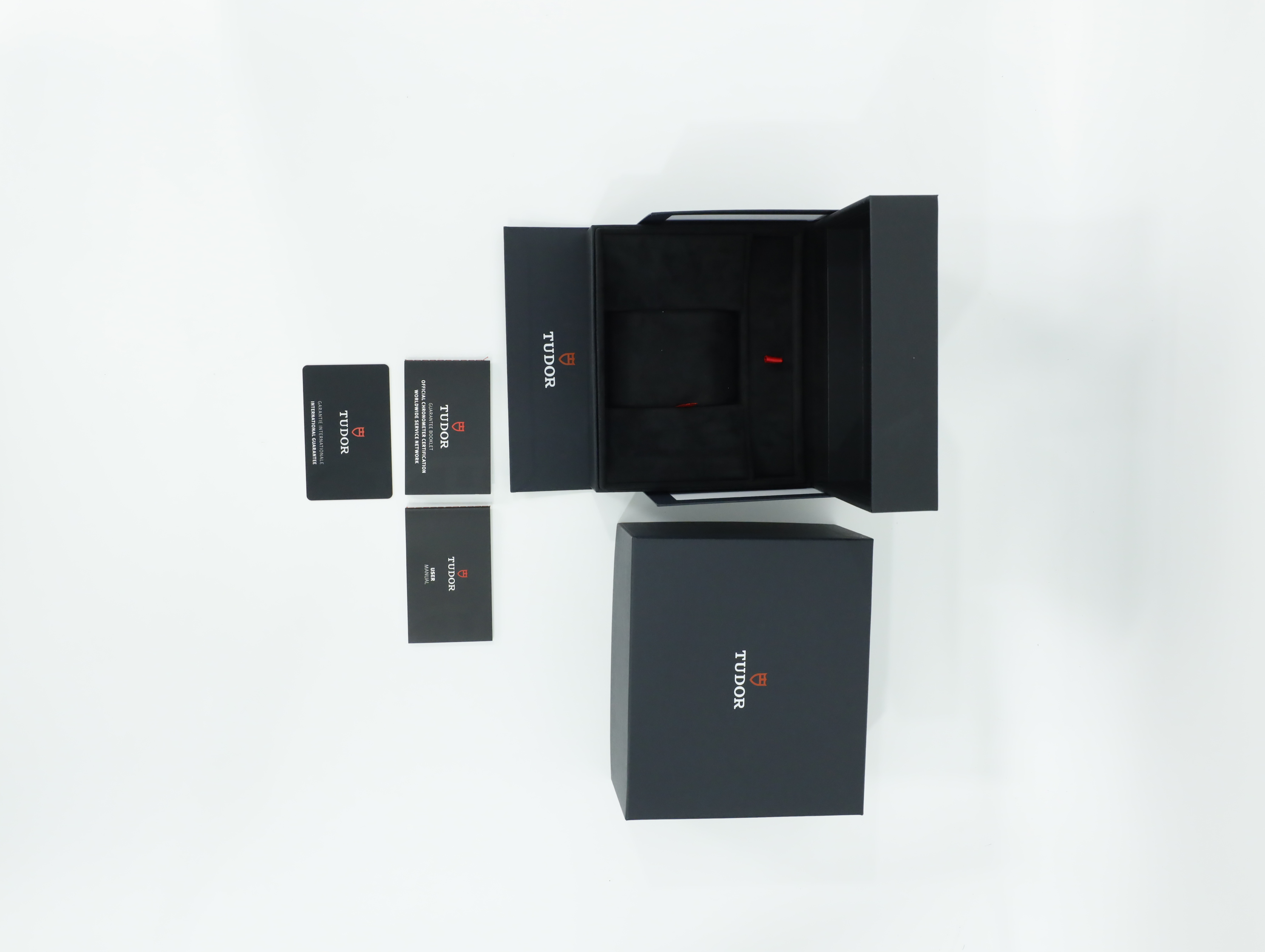 Tudor Black Bay 54 M79000-0001 Unworn 2026 풀패키지샷