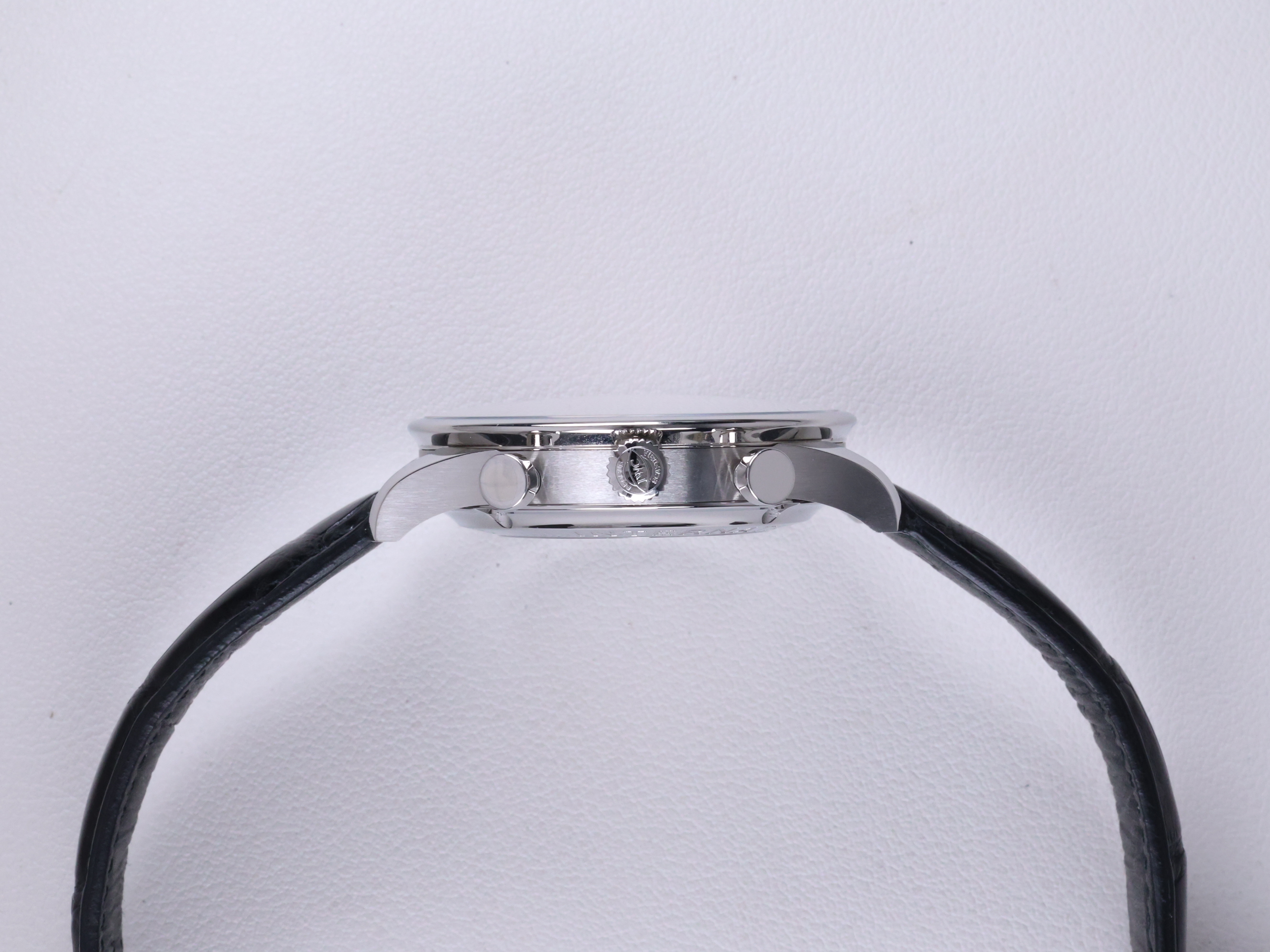 IWC 포르투기즈 크로노그래프 IW371401 중고 2008년식 측면(크라운)