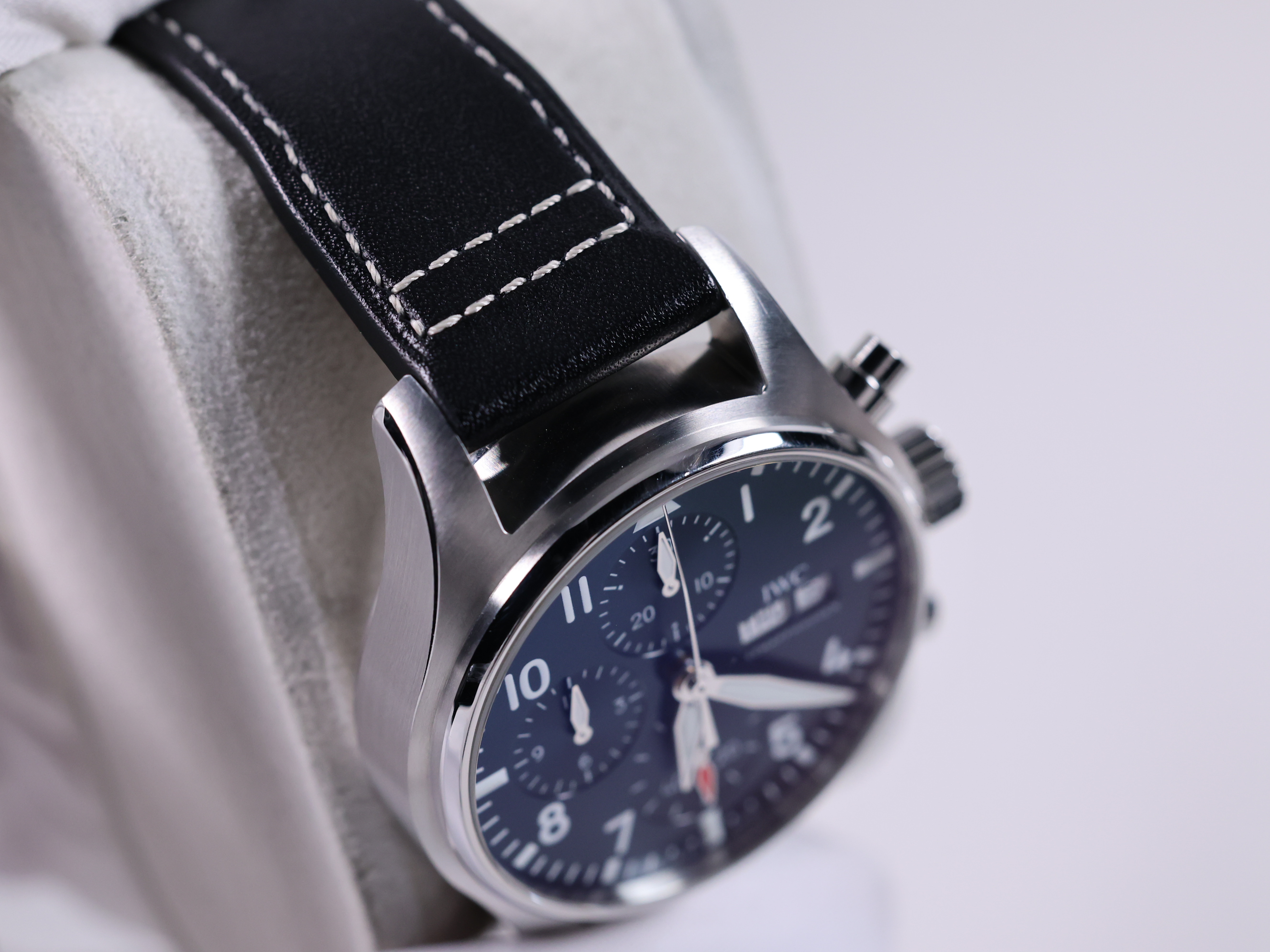 IWC 파이럿 워치 크로노그래프 41 IW388101 중고 2022년식 추가6