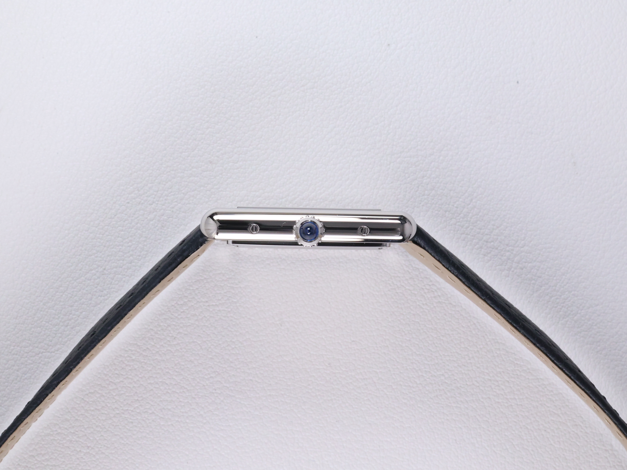Cartier Tank Must LM WSTA0136 中古 2026年式 측면(크라운)