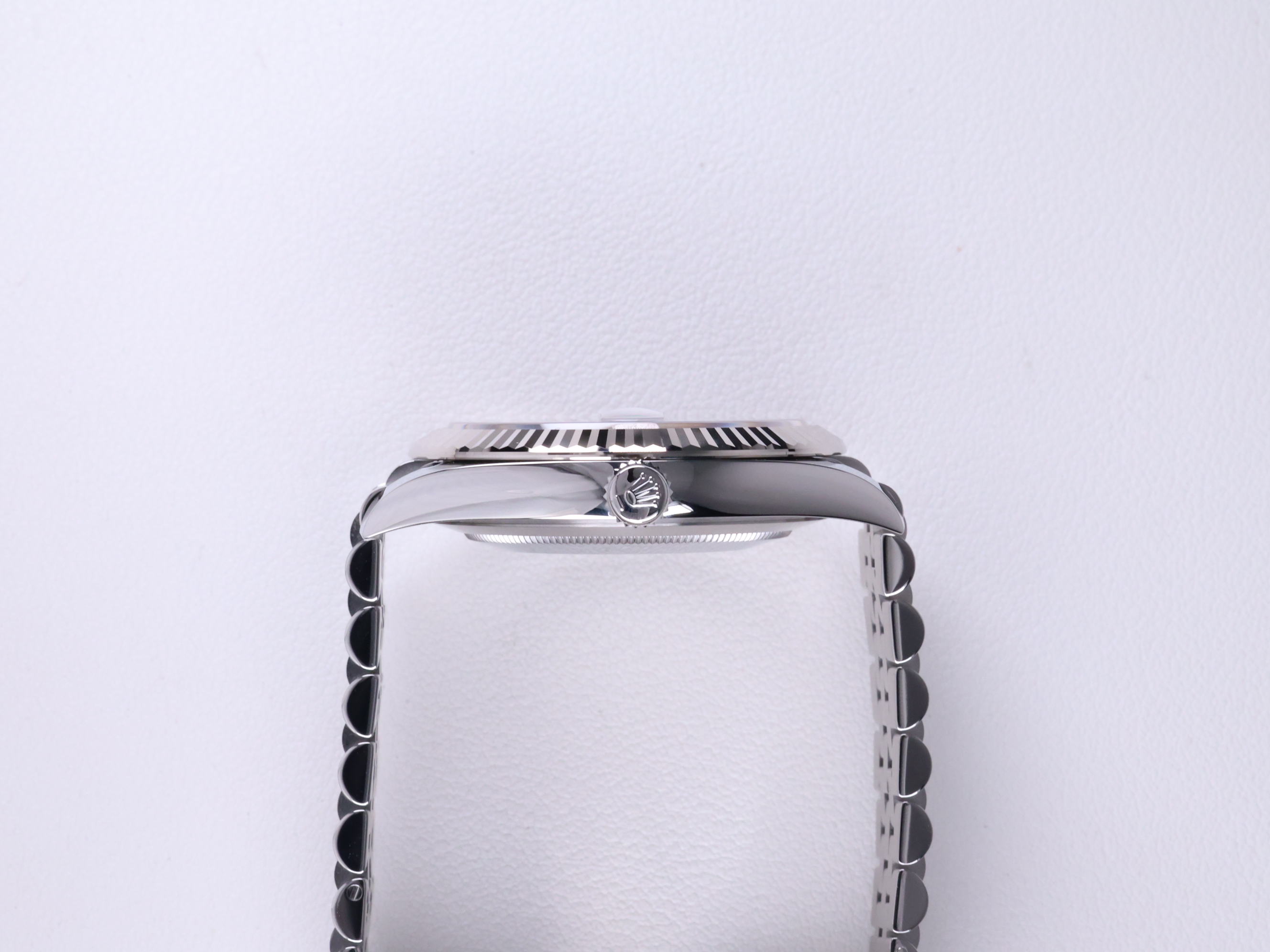 Rolex Datejust 41 126334 Used 2026 측면(크라운)