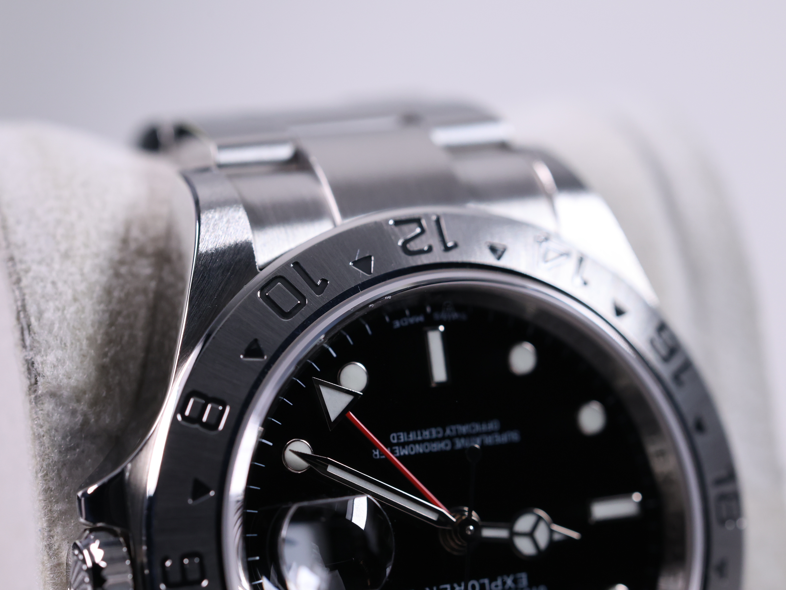 롤렉스 Explorer 2 16570 중고 추가2