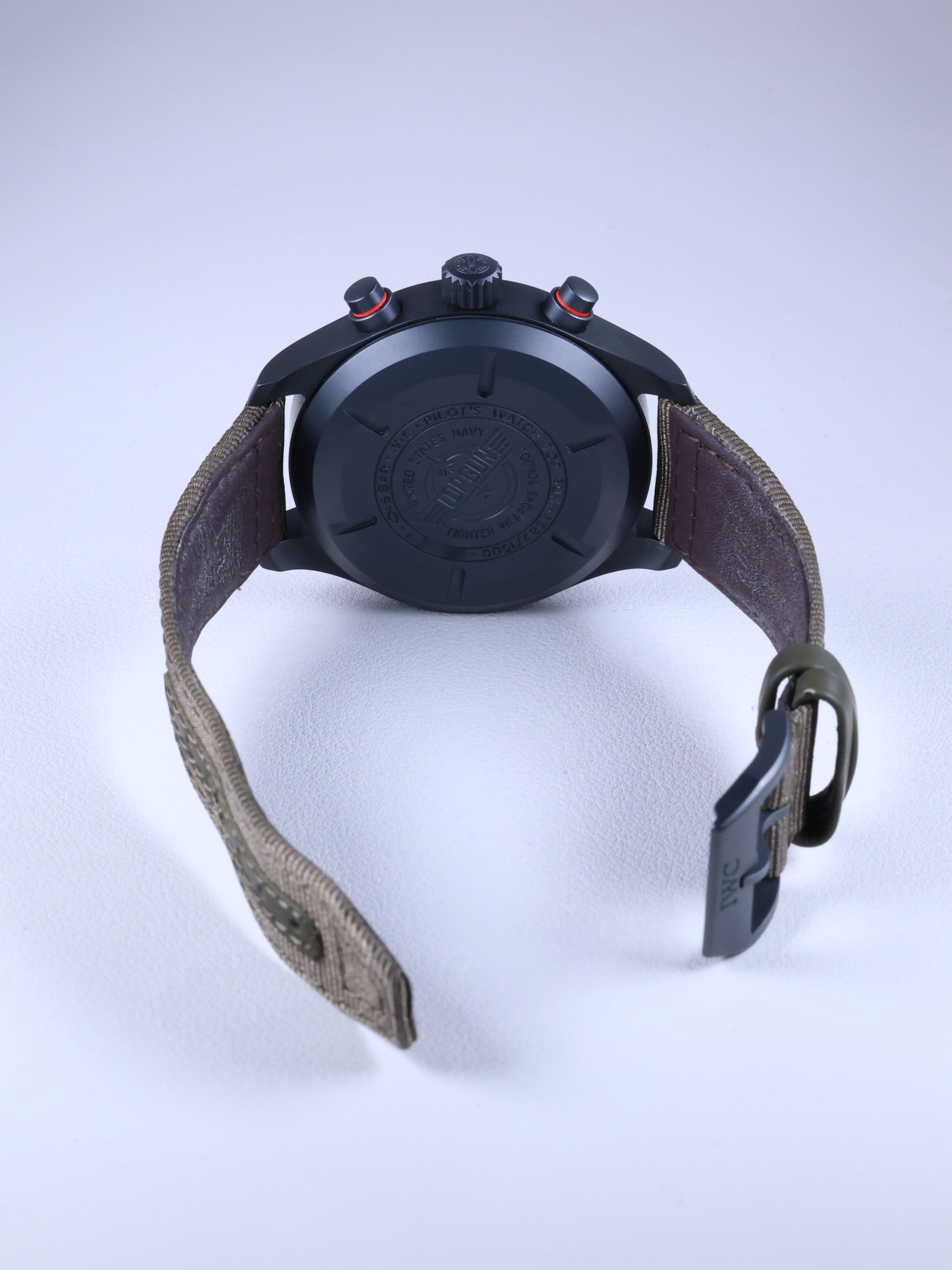IWC 파일럿 워치 크로노그래프 탑건 'SFTI' 에디션 IW389104 중고 2022년식 후면(전체)