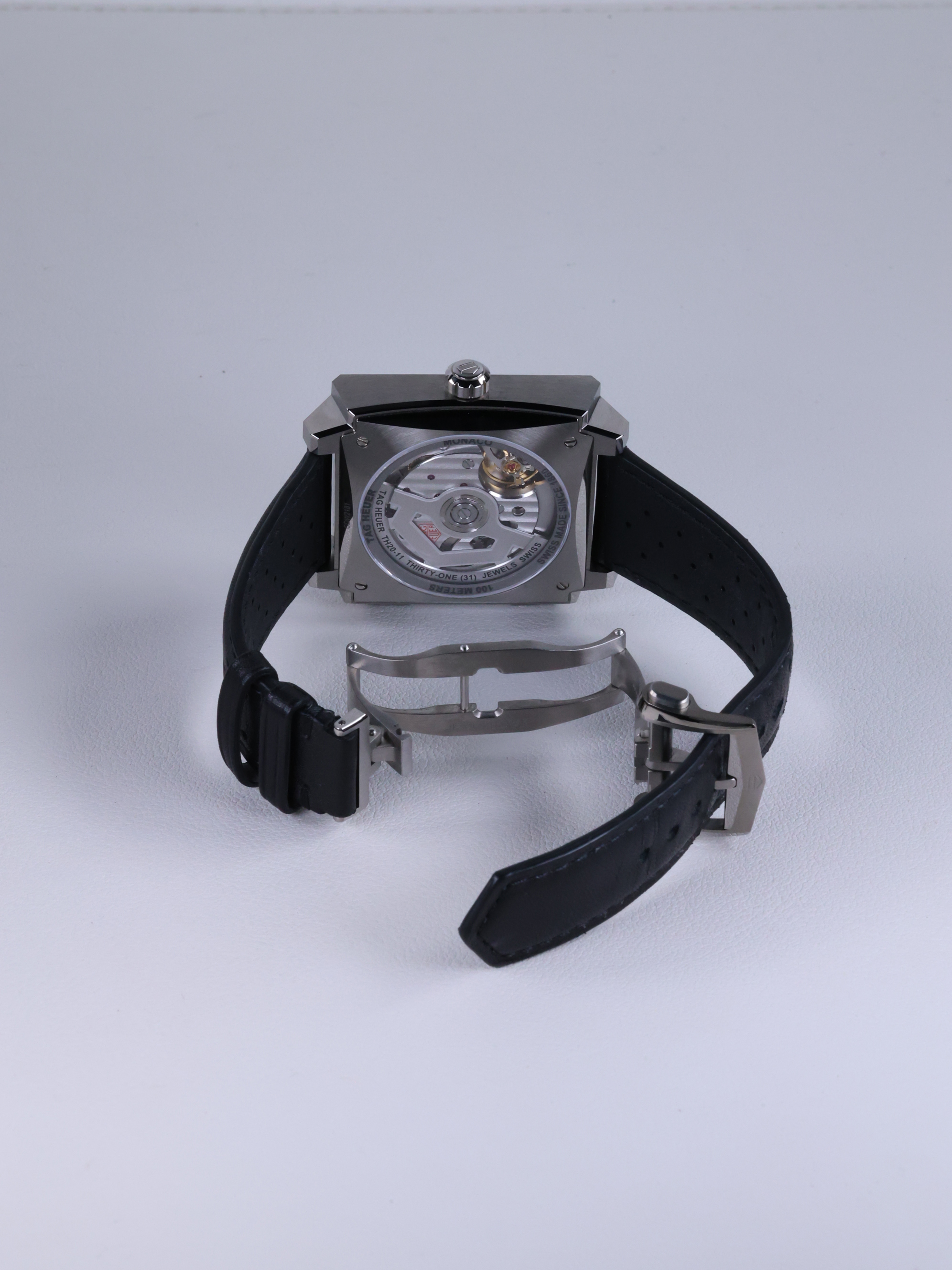 태그 호이어 모나코 크로노그래프 CDW2181.FC8360 중고 2026년식 후면(전체)