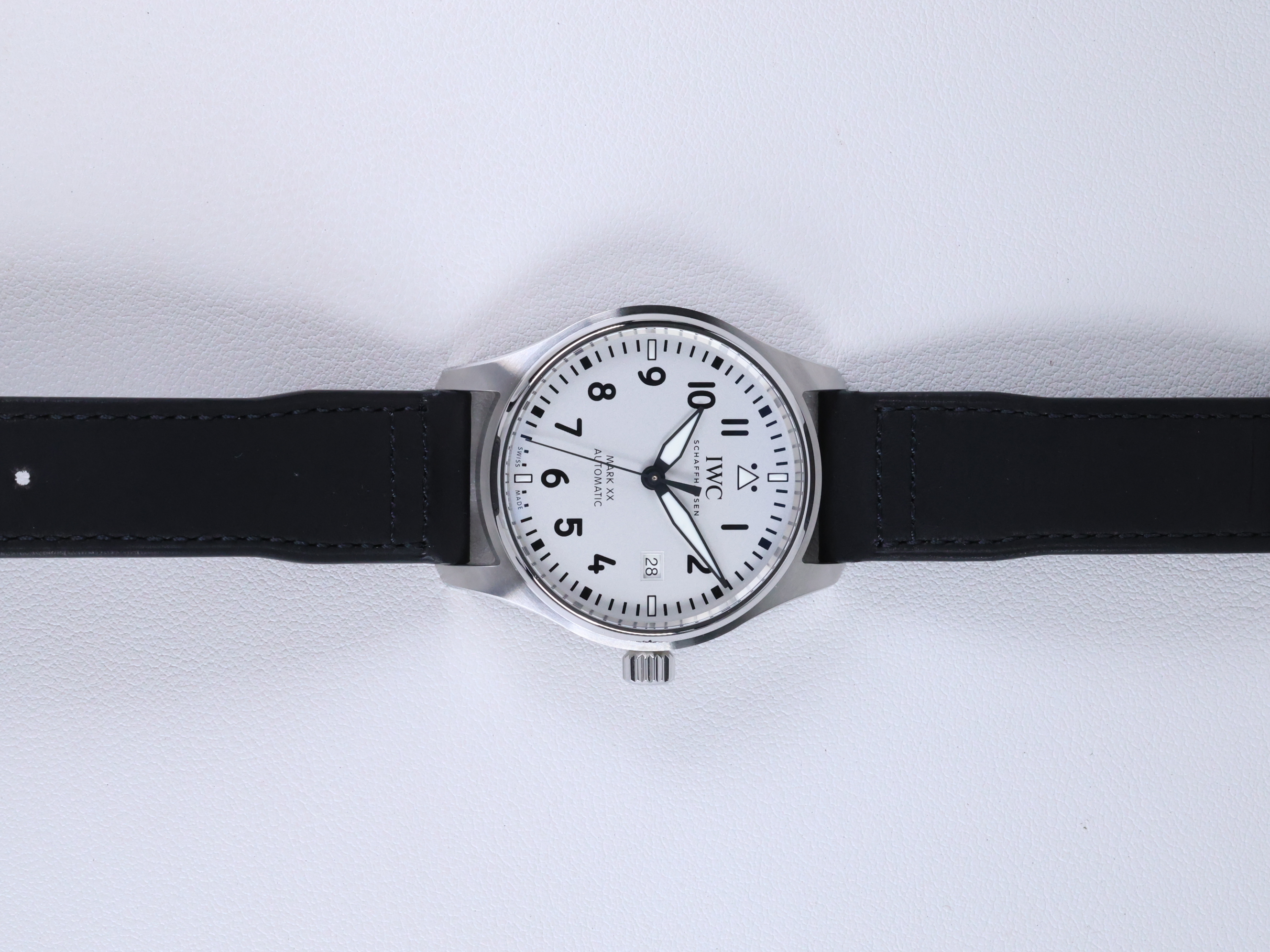 IWC 파일럿 워치 마크 20 IW328207 미착용 2026년식