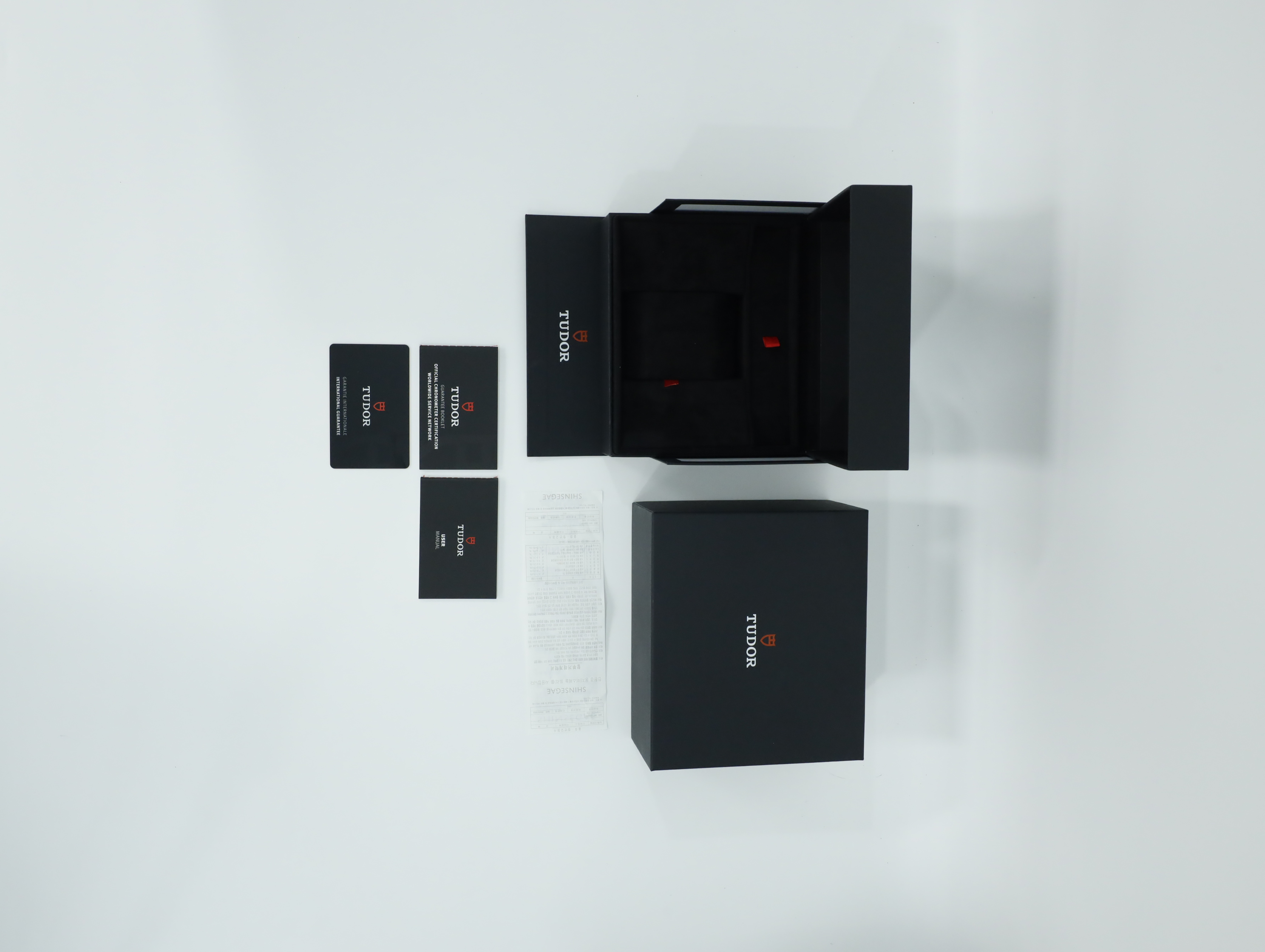 튜더 블랙 베이 58 M79030N-0001 중고 2025년식 풀패키지샷