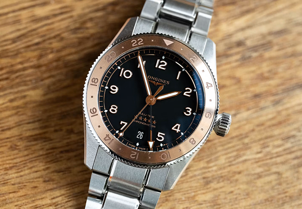ロンジン スピリット ズールータイム (Spirit Zulu Time 39mm)
<Br>https://www.hodinkee.com/
