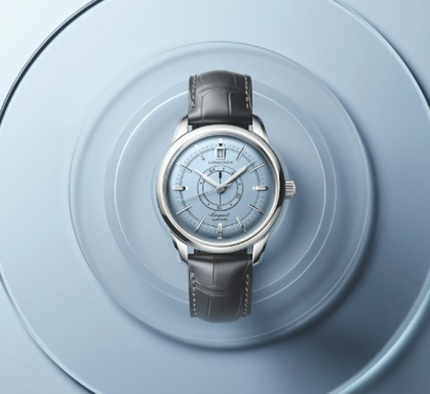 ロンジン コンクエストヘリテージのセントラルパワーリザーブ <br>https://www.hodinkee.com