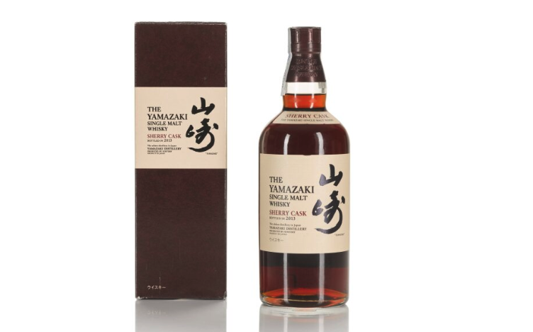 야마자키 쉐리 캐스크 2013<br/>사진출처: Sotheby's