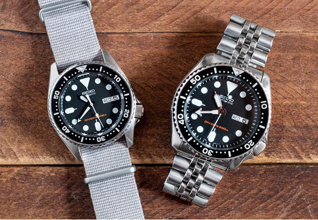 많은 시계인들의 추억이 담긴 SKX007과 SKX013.<br/>무브먼트에 무슨 특징이 있을까요? / © Hodinkee
